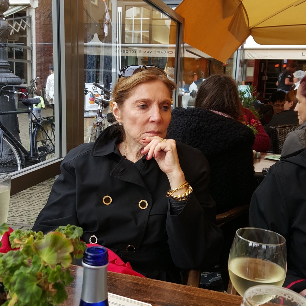 Meet your Posher, Helene